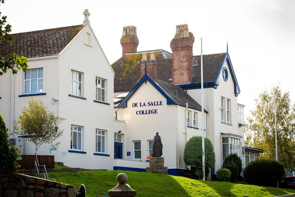 De La Salle College, Jersey